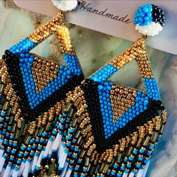 🌺🎉HP🎉🌺 NWT Deepa Gurnani Luxe Beaded Diamond Chandeliers - Picture 6 of 16